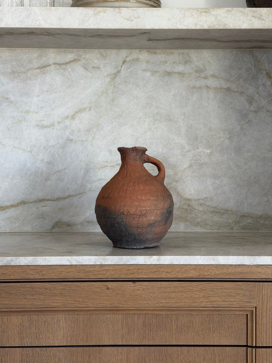 Uraltu Pottery